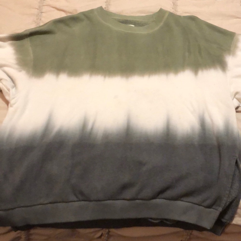 Ombré oversized crew neck from American Eagle